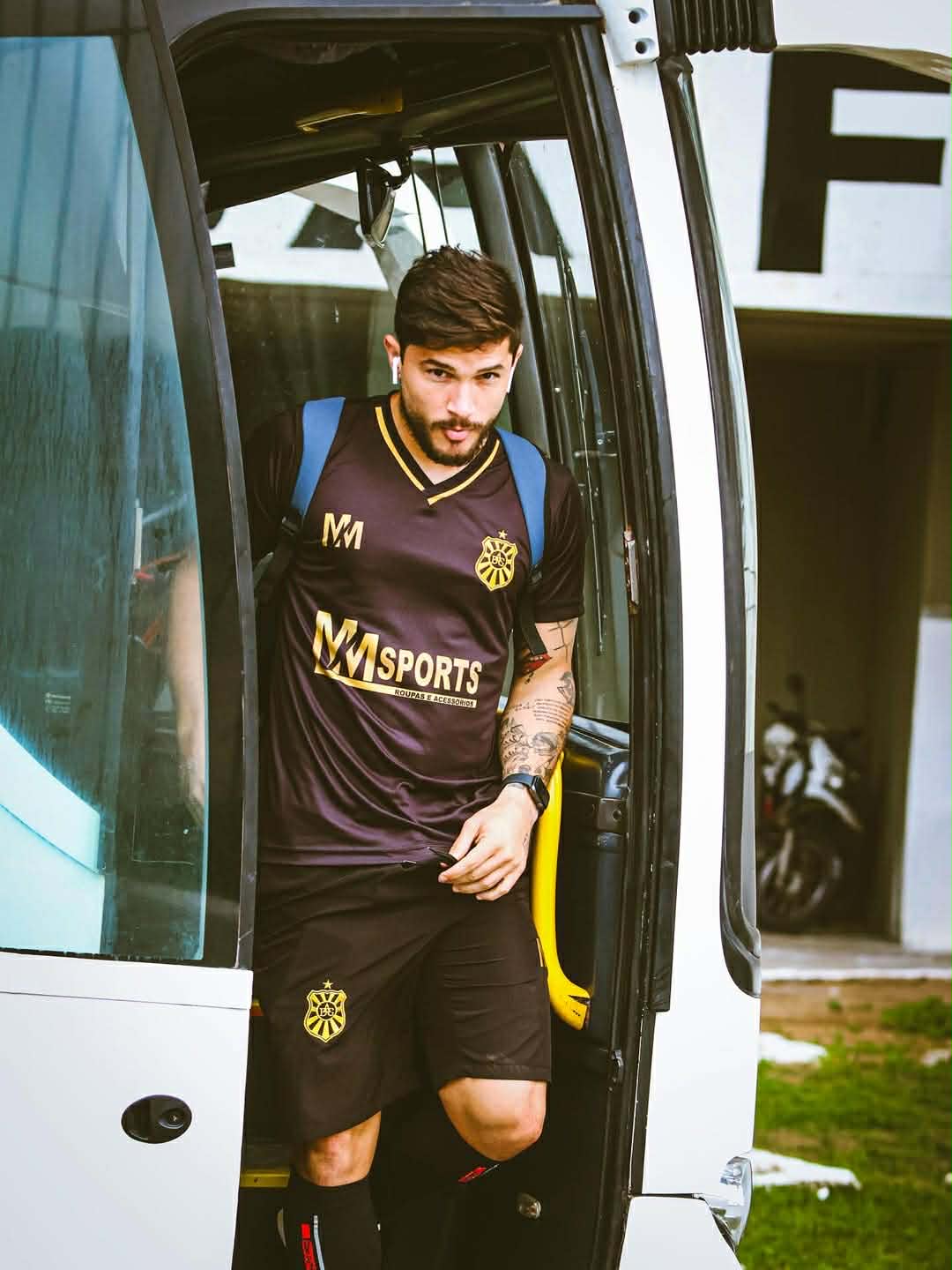 58bffe3c-696d-4f6d-8697-ace5bbdc11fd